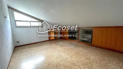 Chalet on Carrer dels Comtes del Pallars photo 20