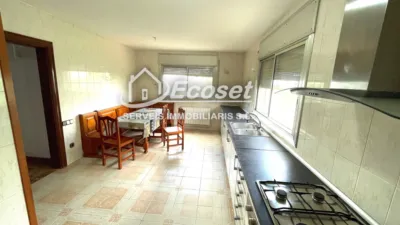 Chalet on Carrer dels Comtes del Pallars photo 17