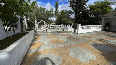 Chalet on Carrer dels Comtes del Pallars photo 11