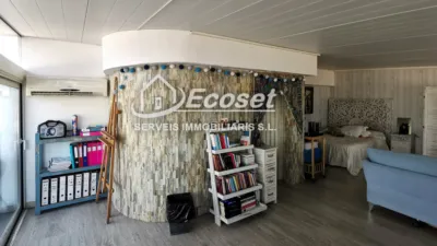 Duplex in Avinguda de Can Corts photo 6