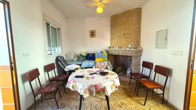 House on Calle Real photo 5