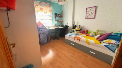 Piso en venta en Calle Jarales, Atarfe de 185.000 €