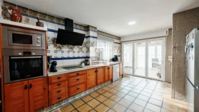 Chalet en venta en Camino Fresno, Mogarizas-Las Rapazes (Chiclana de la Frontera) de 420.000 €