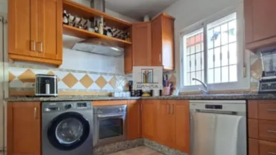 Chalet on Crta Barrosa Road photo 9