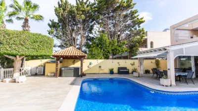 Chalet on Calle del Pescador, 51 photo 9