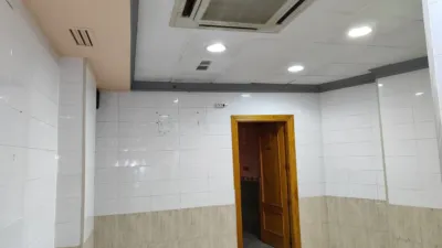 Local comercial en venta en Calle de la Virgen de las Maravillas - Vista 4