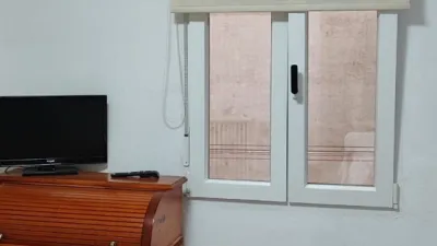 Habitación en alquiler en Paseo de Pedro Simón Abril, 13, Centro-Villacerrada-Pajarita (Albacete Capital) de 300 €<span>/mes</span>
