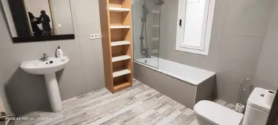 Habitación en alquiler en Paseo de Pedro Simón Abril, 13, Centro-Villacerrada-Pajarita (Albacete Capital) de 300 €<span>/mes</span>