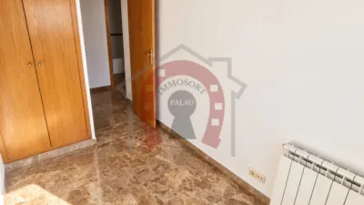 Ground floor apartment on Carrer d'Abaix, 34 photo 9