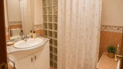 Semi-detached chalet on Costa de Marfil Street photo 15