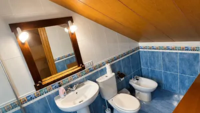 Detached House on Paseo de los Castaños photo 25