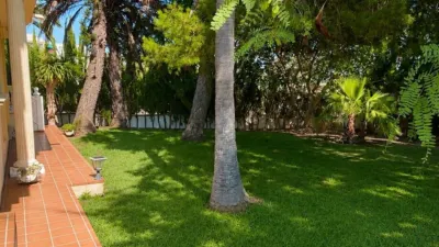 Detached House on Paseo de los Castaños photo 34