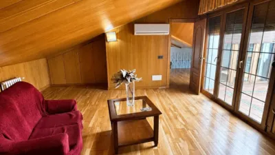 Detached House on Paseo de los Castaños photo 23
