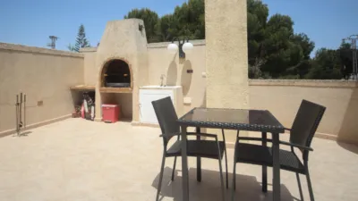 Chalet on Carrer de Pío Baroja photo 31