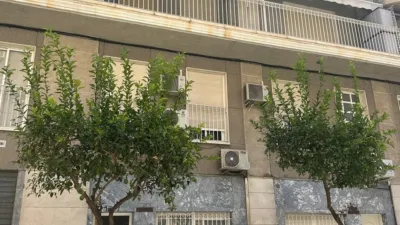 Casa adosada en alquiler en Carrer de Hilarión Eslava, cerca de Carrer Conrado del Campo, Sector V-El Canal (Distrito Núcleo Urbano. Elx - Elche) de 950 €<span>/mes</span>