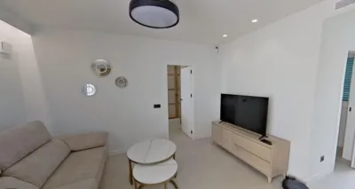 Semi-detached chalet on Calle de Begoña photo 16