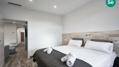 Apartment on Carrer de Sant Paulí de Nola photo 11