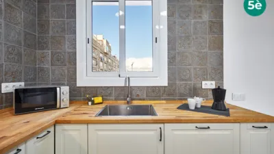 Apartment on Carrer de Sant Paulí de Nola photo 9