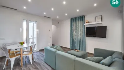 Apartment on Carrer de Sant Paulí de Nola photo 3