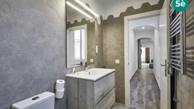 Apartment on Carrer de Sant Paulí de Nola photo 20