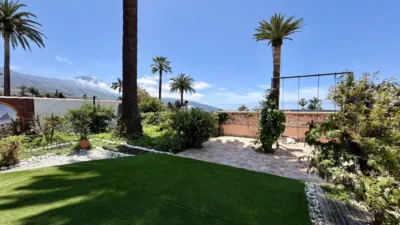 Detached villa in Urbanización Humboldt photo 23