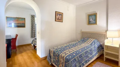 Apartment on Camino del Burgado photo 9