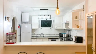 Apartment on Doctor Rafael Folch Street photo 5