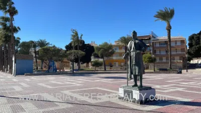 Piso en venta en los Alcázares, Los Alcázares de 153.900 €