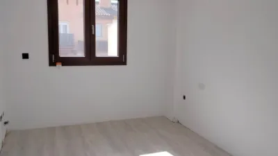 Ático en alquiler en Avenida de la Vega, cerca de Calle de Camilo José Cela, Belicena (Vegas del Genil) de 700 €<span>/mes</span>
