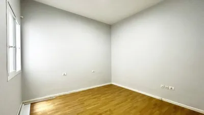 Duplex on Álvarez de Lugo Street photo 14