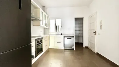 Duplex on Álvarez de Lugo Street photo 9