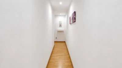Apartment on Calle de Cofrentes photo 3