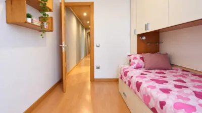 Apartment on Carrer de Balmes photo 18