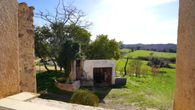 Rustic Finca in Maçanet de la Selva photo 4