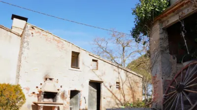 Rustic Finca in Maçanet de la Selva photo 10