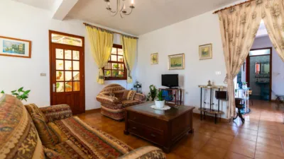 Single-family home on Calle del Durazno photo 35