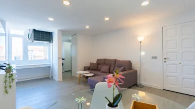 Flat on Calle Calderón de La Barca photo 2