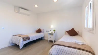 Flat on Calle Calderón de La Barca photo 21