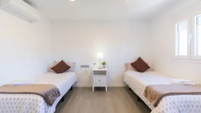 Flat on Calle Calderón de La Barca photo 19