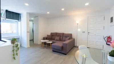 Flat on Calle Calderón de La Barca photo 5