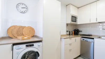 Flat on Calle Calderón de La Barca photo 10