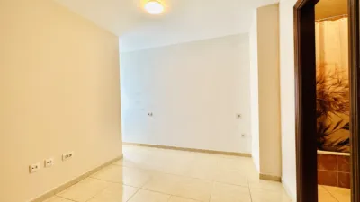 Apartment on Avenida San Miguel de Chimisay photo 28