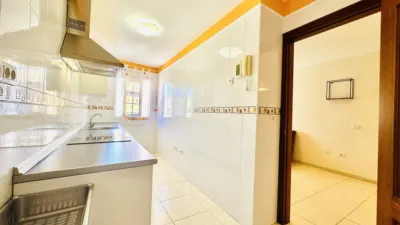 Apartment on Avenida San Miguel de Chimisay photo 6