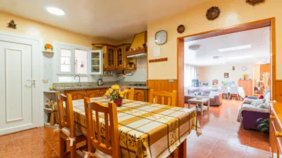 Townhouse in Álvaro Fariña photo 26