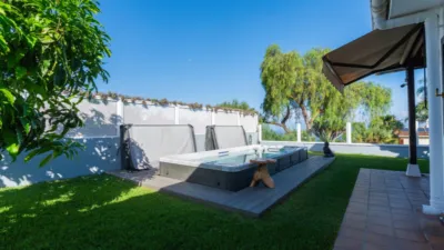 Detached house on Calle Trevina photo 49