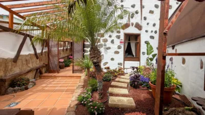 House on Calle Real, 20 photo 27