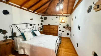House on Calle Real, 20 photo 65
