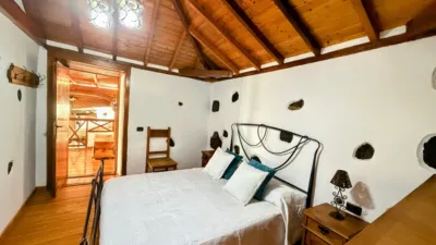 House on Calle Real, 20 photo 68