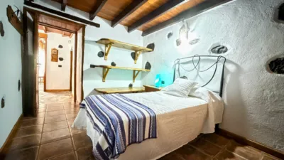 House on Calle Real, 20 photo 42