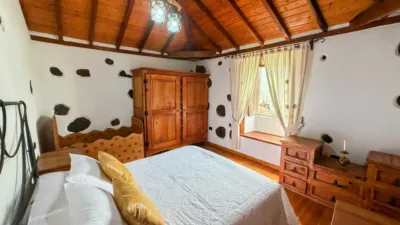 House on Calle Real, 20 photo 61